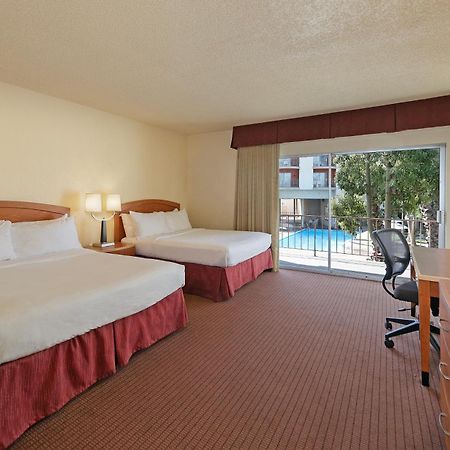 Golden Sails Hotel Лонг Бич Экстерьер фото
