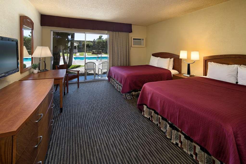 Golden Sails Hotel Лонг Бич Номер фото
